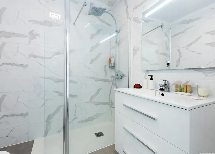16a Silver Garden Ocean View Apartament