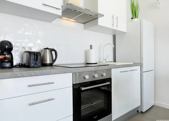 16a Silver Garden Ocean View Apartament *
